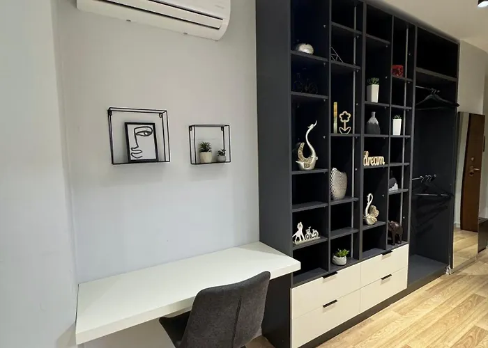 Center Of Tirana - Apartment