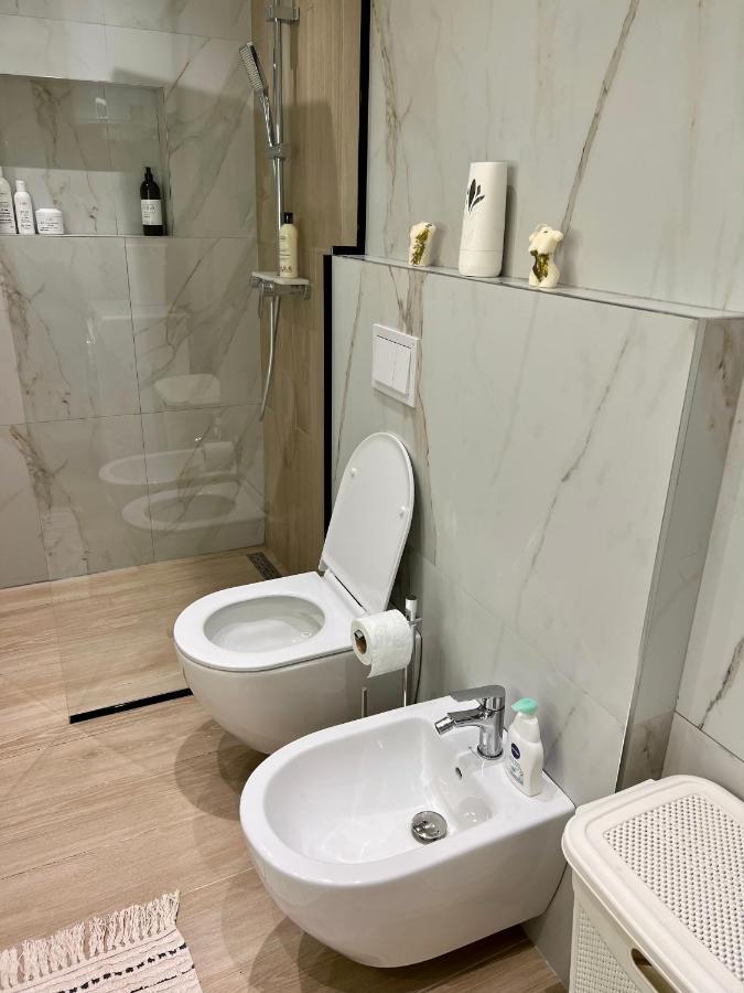 Center Of - Apartament Tirana
